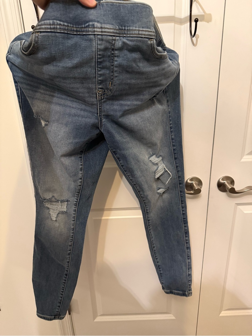 torrid Medium Blue Distressed Skinny Jeans